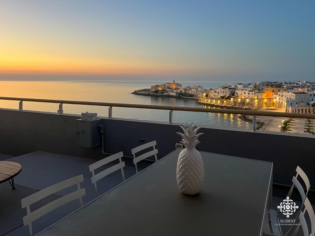 Infinito - Attico Sul Mare Apartman Vieste Kültér fotó
